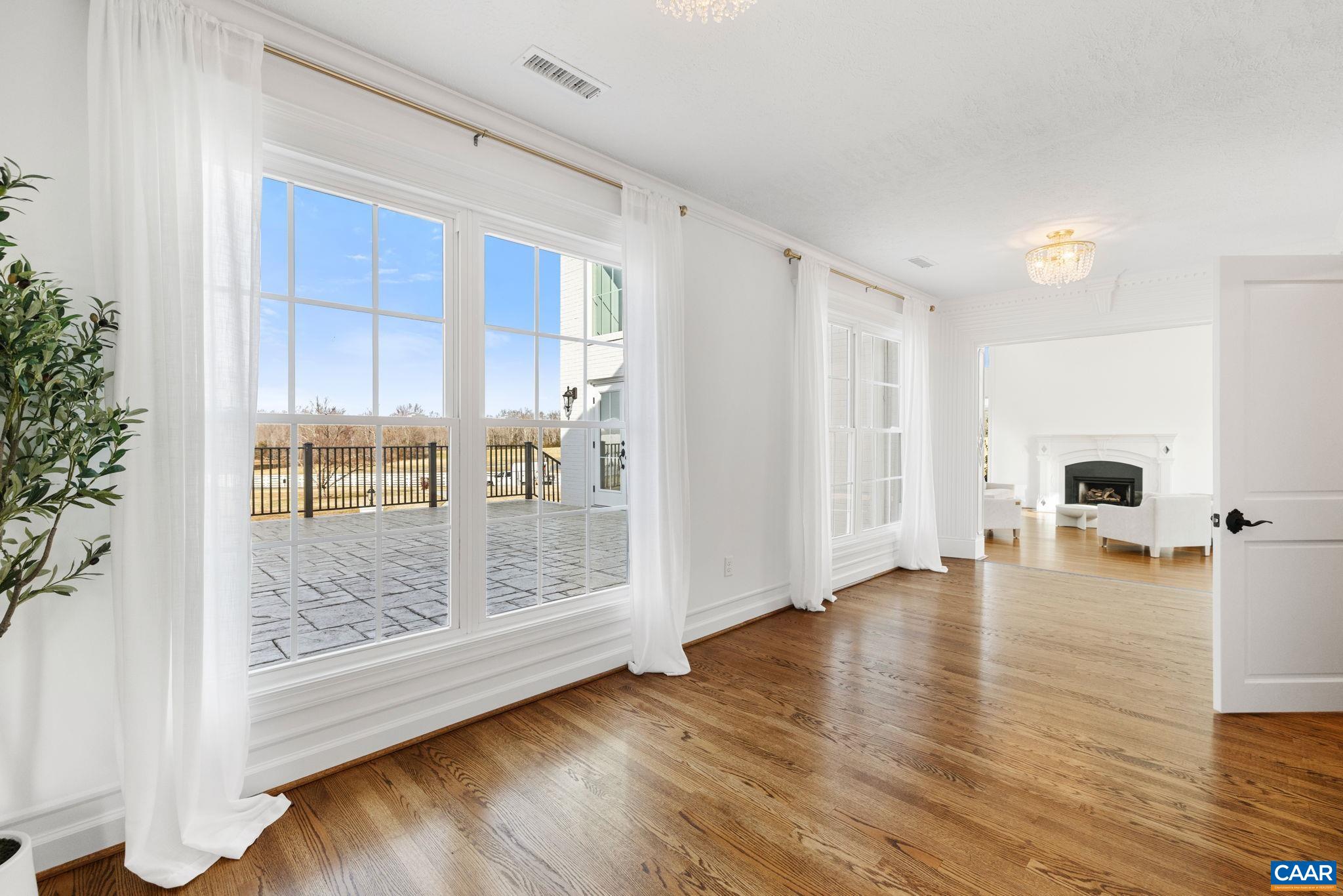 189 OLD BUCKINGHAM RD, CUMBERLAND, Virginia 23040, 5 Bedrooms Bedrooms, ,5 BathroomsBathrooms,Residential,14,189 OLD BUCKINGHAM RD,674166 MLS # 674166