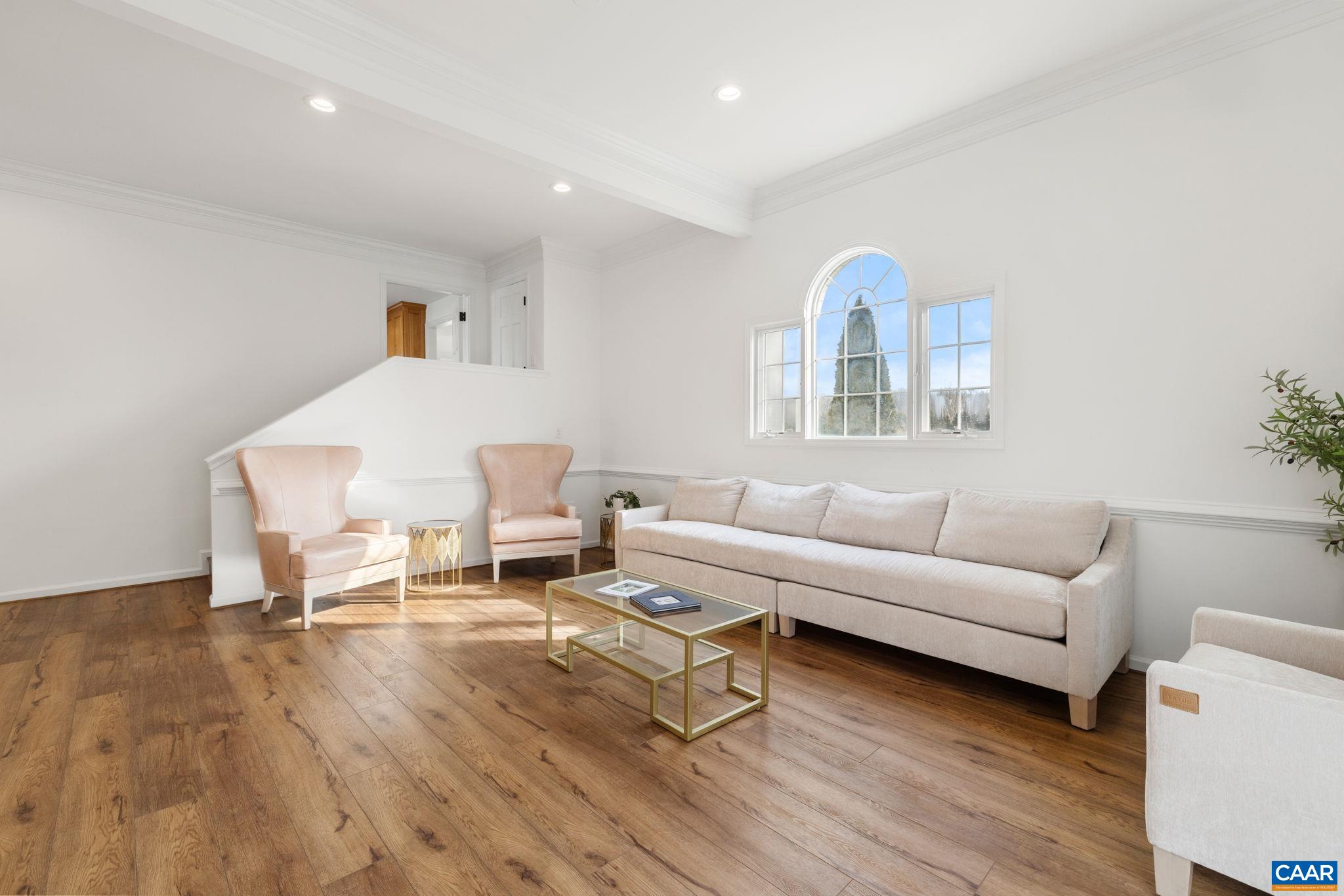 189 OLD BUCKINGHAM RD, CUMBERLAND, Virginia 23040, 5 Bedrooms Bedrooms, ,5 BathroomsBathrooms,Residential,14,189 OLD BUCKINGHAM RD,674166 MLS # 674166