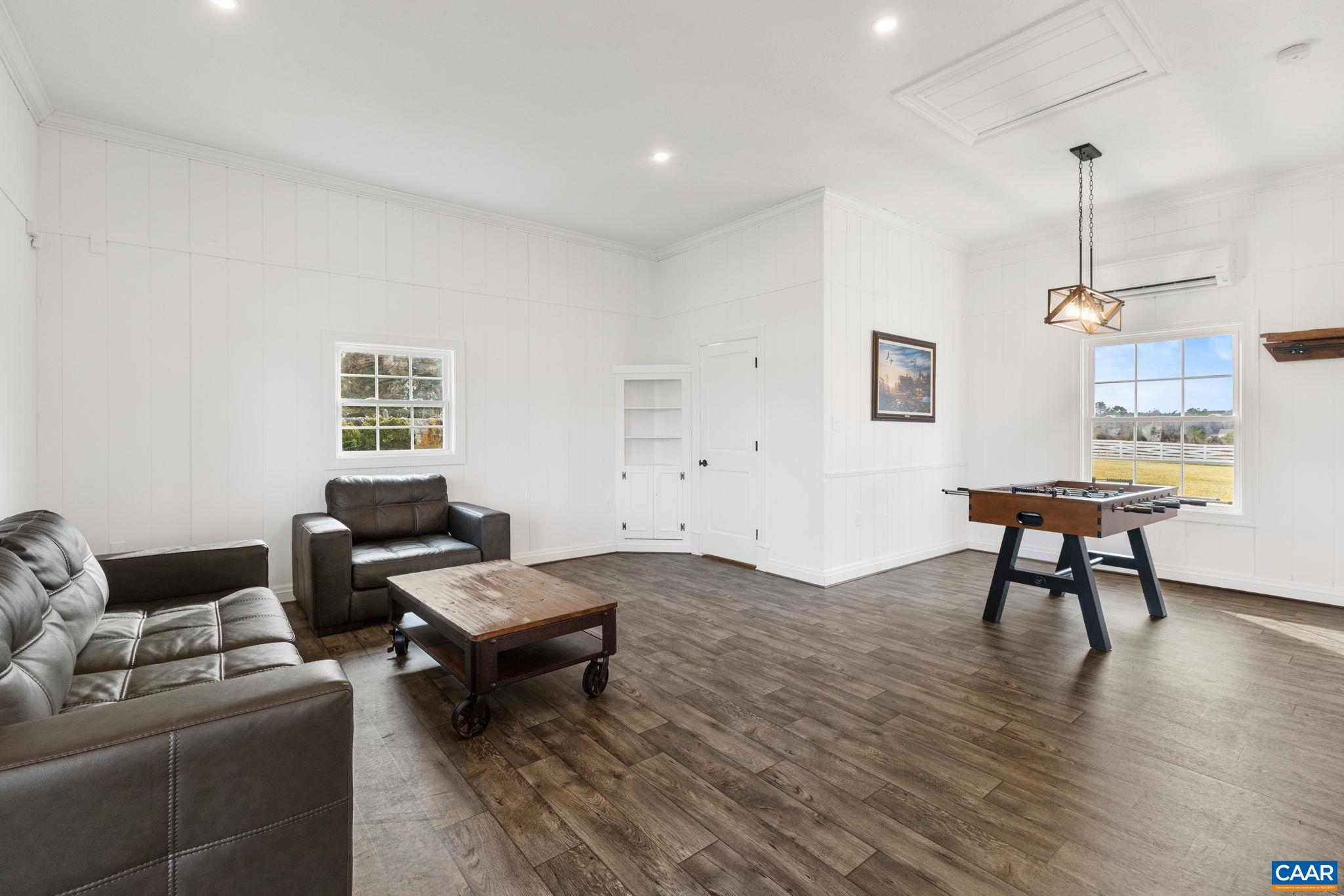 189 OLD BUCKINGHAM RD, CUMBERLAND, Virginia 23040, 5 Bedrooms Bedrooms, ,5 BathroomsBathrooms,Residential,14,189 OLD BUCKINGHAM RD,674166 MLS # 674166