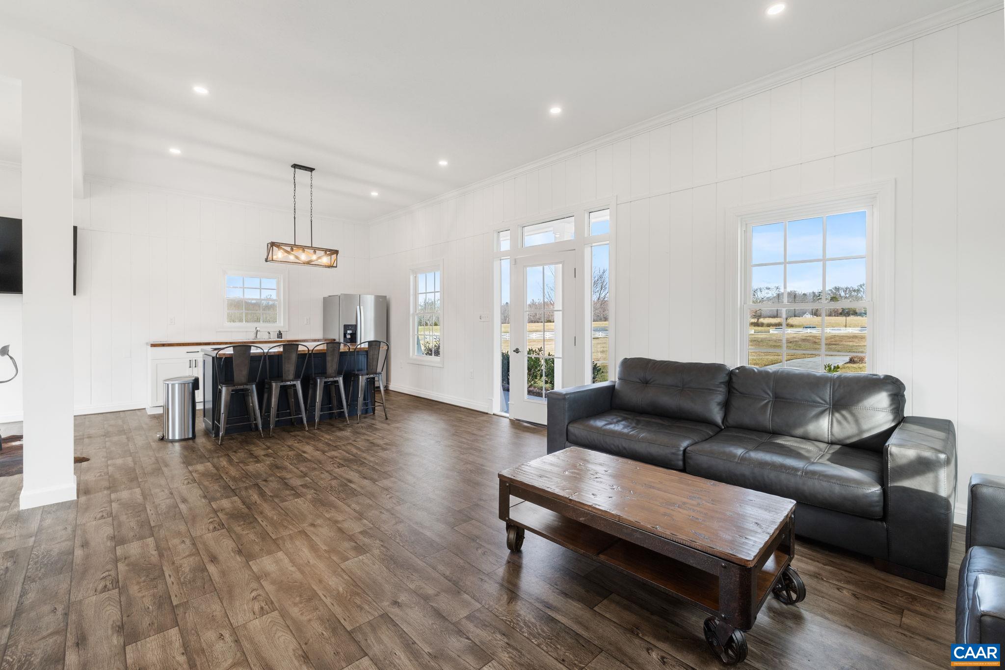 189 OLD BUCKINGHAM RD, CUMBERLAND, Virginia 23040, 5 Bedrooms Bedrooms, ,5 BathroomsBathrooms,Residential,14,189 OLD BUCKINGHAM RD,674166 MLS # 674166