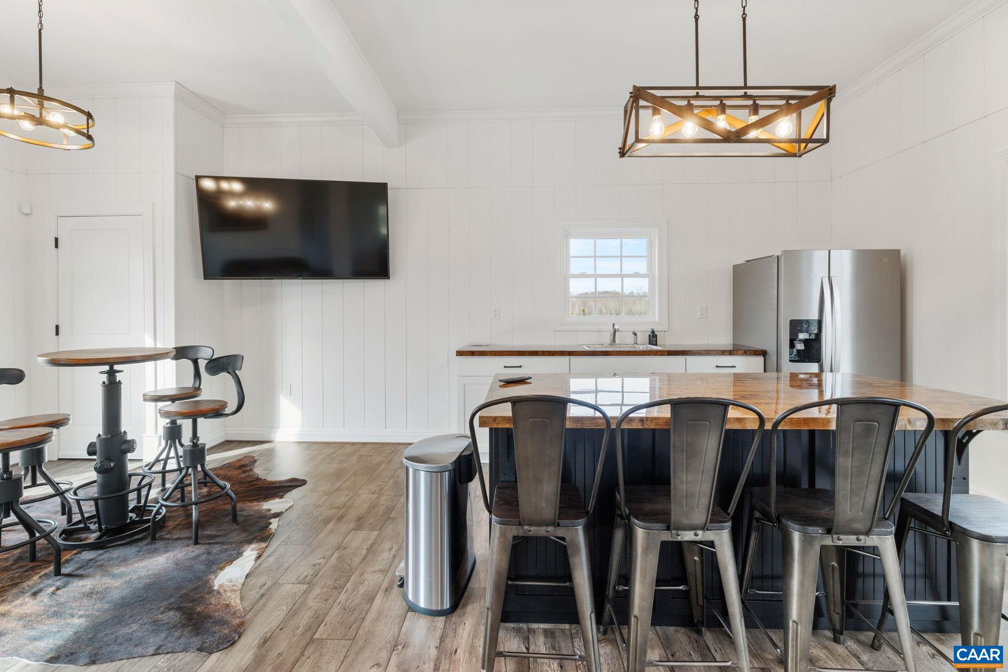 189 OLD BUCKINGHAM RD, CUMBERLAND, Virginia 23040, 5 Bedrooms Bedrooms, ,5 BathroomsBathrooms,Residential,14,189 OLD BUCKINGHAM RD,674166 MLS # 674166