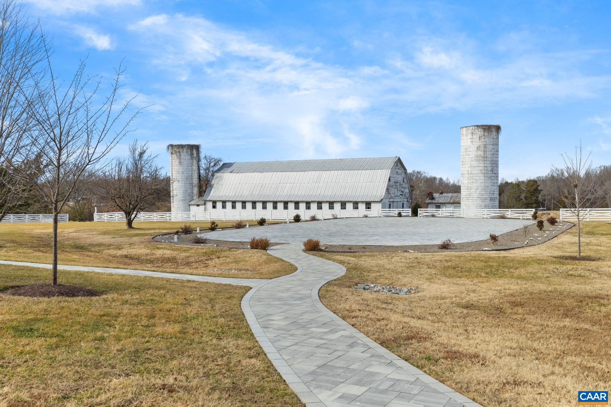 189 OLD BUCKINGHAM RD, CUMBERLAND, Virginia 23040, 5 Bedrooms Bedrooms, ,5 BathroomsBathrooms,Residential,14,189 OLD BUCKINGHAM RD,674166 MLS # 674166