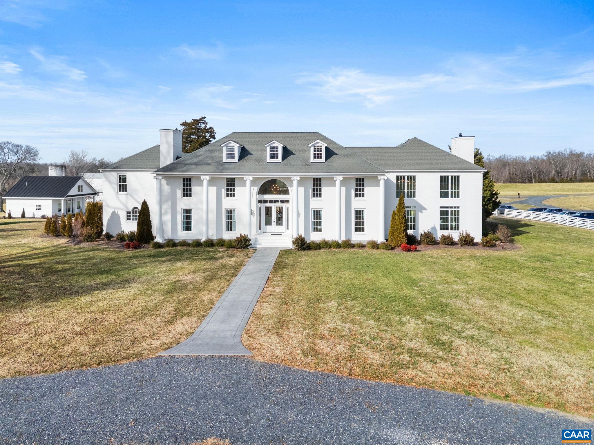 189 OLD BUCKINGHAM RD, CUMBERLAND, Virginia 23040, 5 Bedrooms Bedrooms, ,5 BathroomsBathrooms,Residential,14,189 OLD BUCKINGHAM RD,674166 MLS # 674166