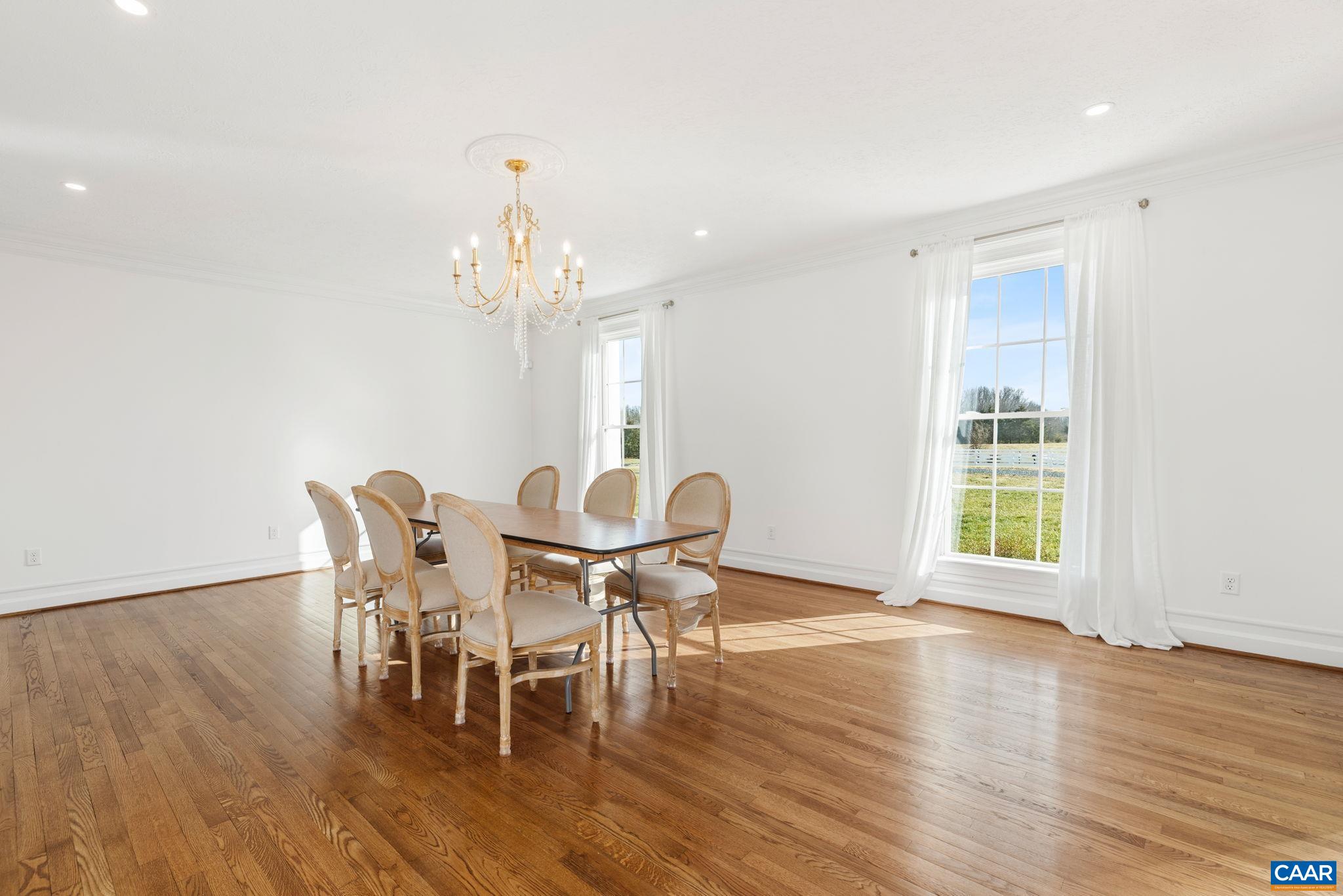 189 OLD BUCKINGHAM RD, CUMBERLAND, Virginia 23040, 5 Bedrooms Bedrooms, ,5 BathroomsBathrooms,Residential,14,189 OLD BUCKINGHAM RD,674166 MLS # 674166