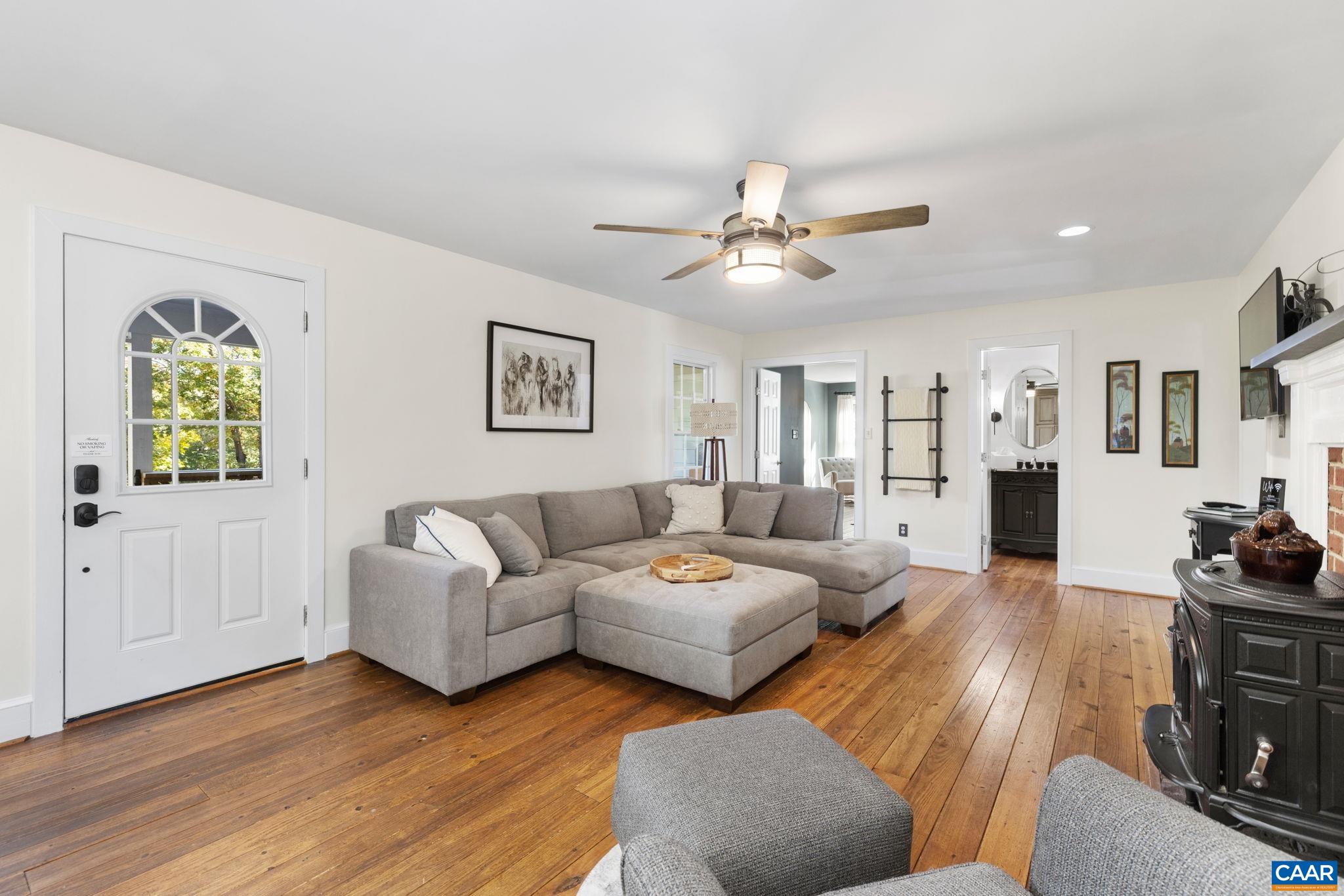 6256 OLD BUCKINGHAM RD, POWHATAN, Virginia 23139, 4 Bedrooms Bedrooms, ,2 BathroomsBathrooms,Residential,14,6256 OLD BUCKINGHAM RD,674215 MLS # 674215