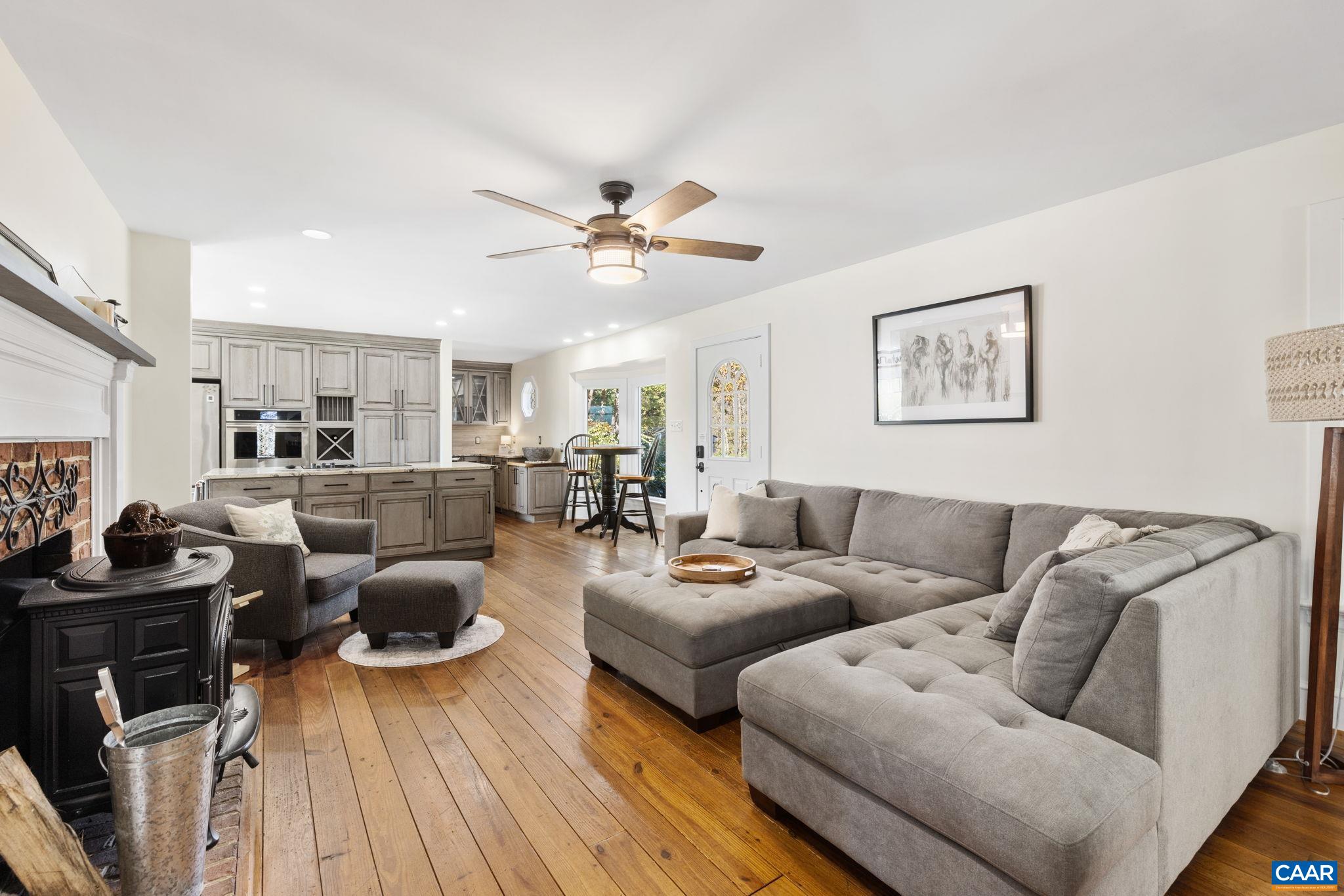 6256 OLD BUCKINGHAM RD, POWHATAN, Virginia 23139, 4 Bedrooms Bedrooms, ,2 BathroomsBathrooms,Residential,14,6256 OLD BUCKINGHAM RD,674215 MLS # 674215