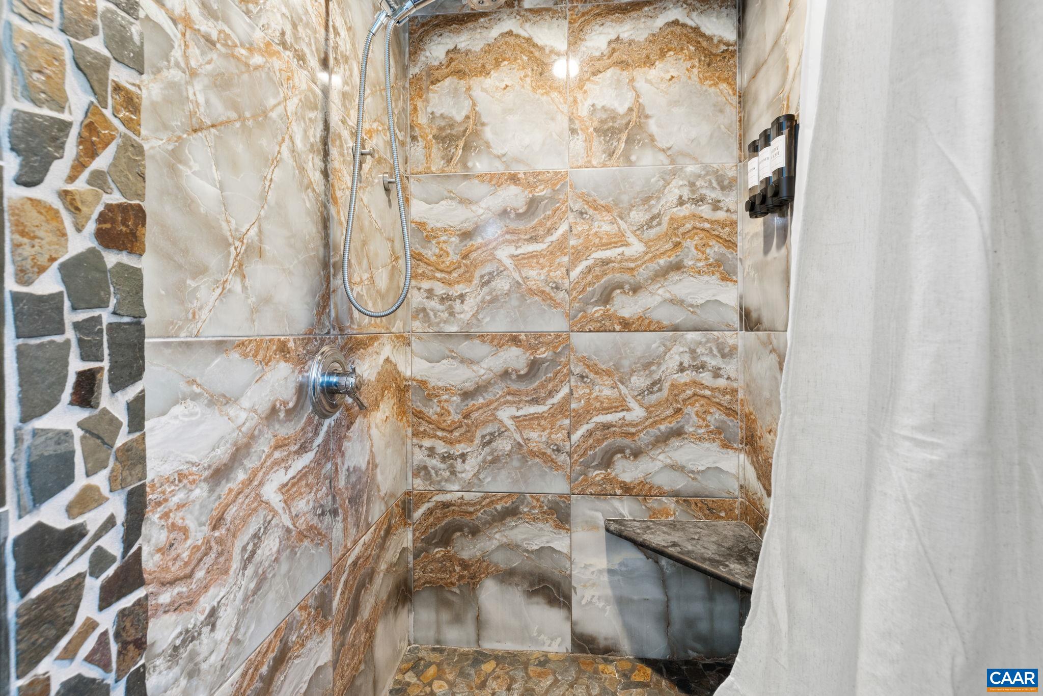 6256 OLD BUCKINGHAM RD, POWHATAN, Virginia 23139, 4 Bedrooms Bedrooms, ,2 BathroomsBathrooms,Residential,14,6256 OLD BUCKINGHAM RD,674215 MLS # 674215