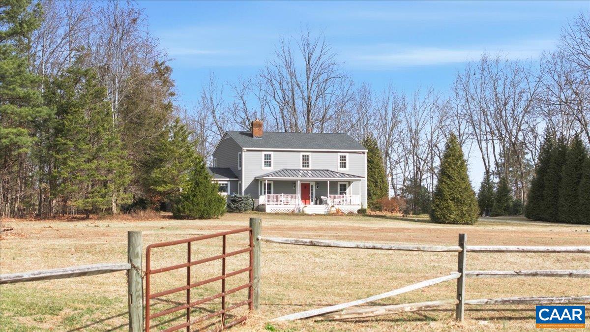 6256 OLD BUCKINGHAM RD, POWHATAN, Virginia 23139, 4 Bedrooms Bedrooms, ,2 BathroomsBathrooms,Residential,14,6256 OLD BUCKINGHAM RD,674215 MLS # 674215