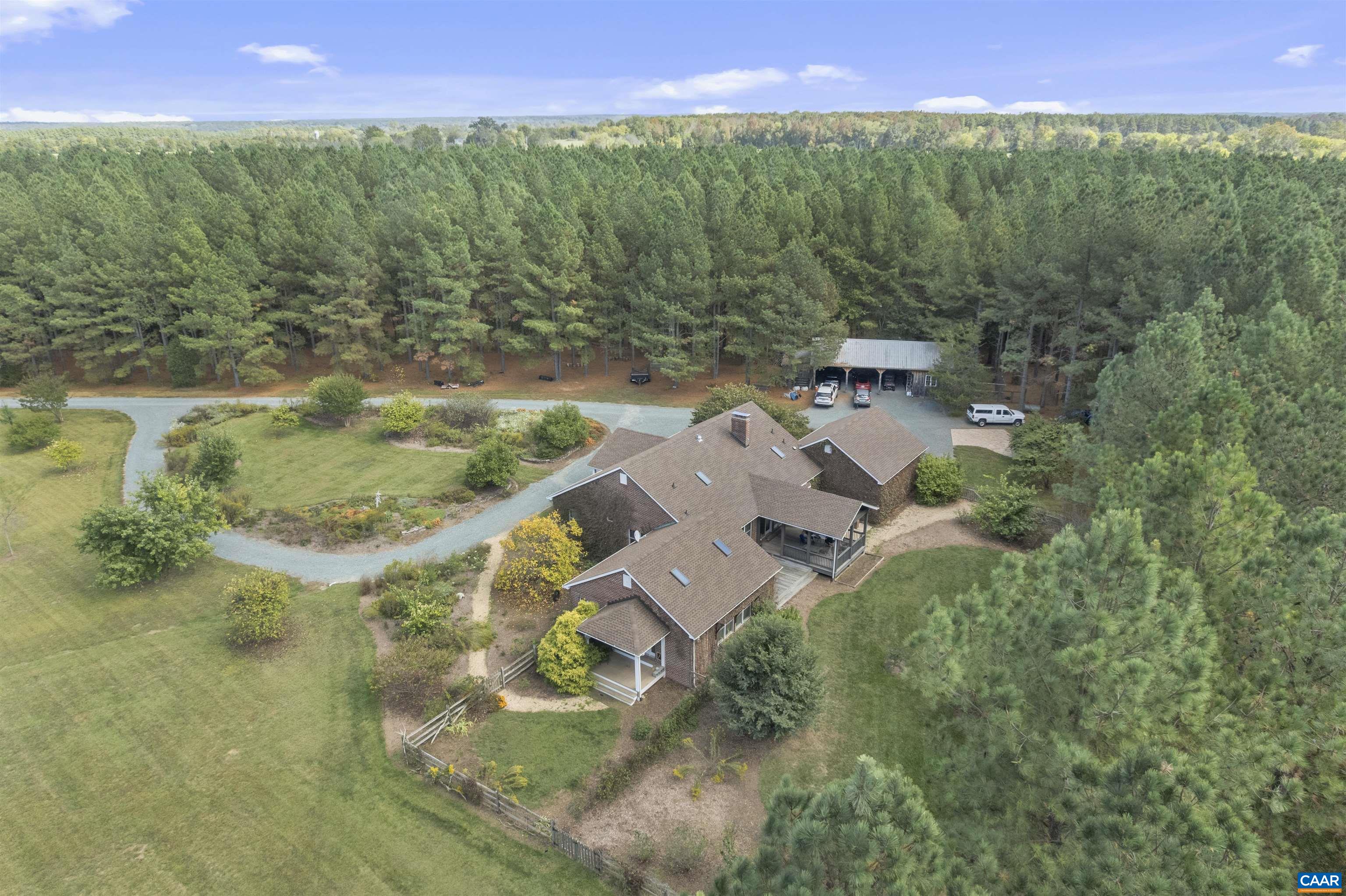 12048 LOUISA RD, GORDONSVILLE, Virginia 22942, 4 Bedrooms Bedrooms, ,4 BathroomsBathrooms,Residential,14,12048 LOUISA RD,674232 MLS # 674232