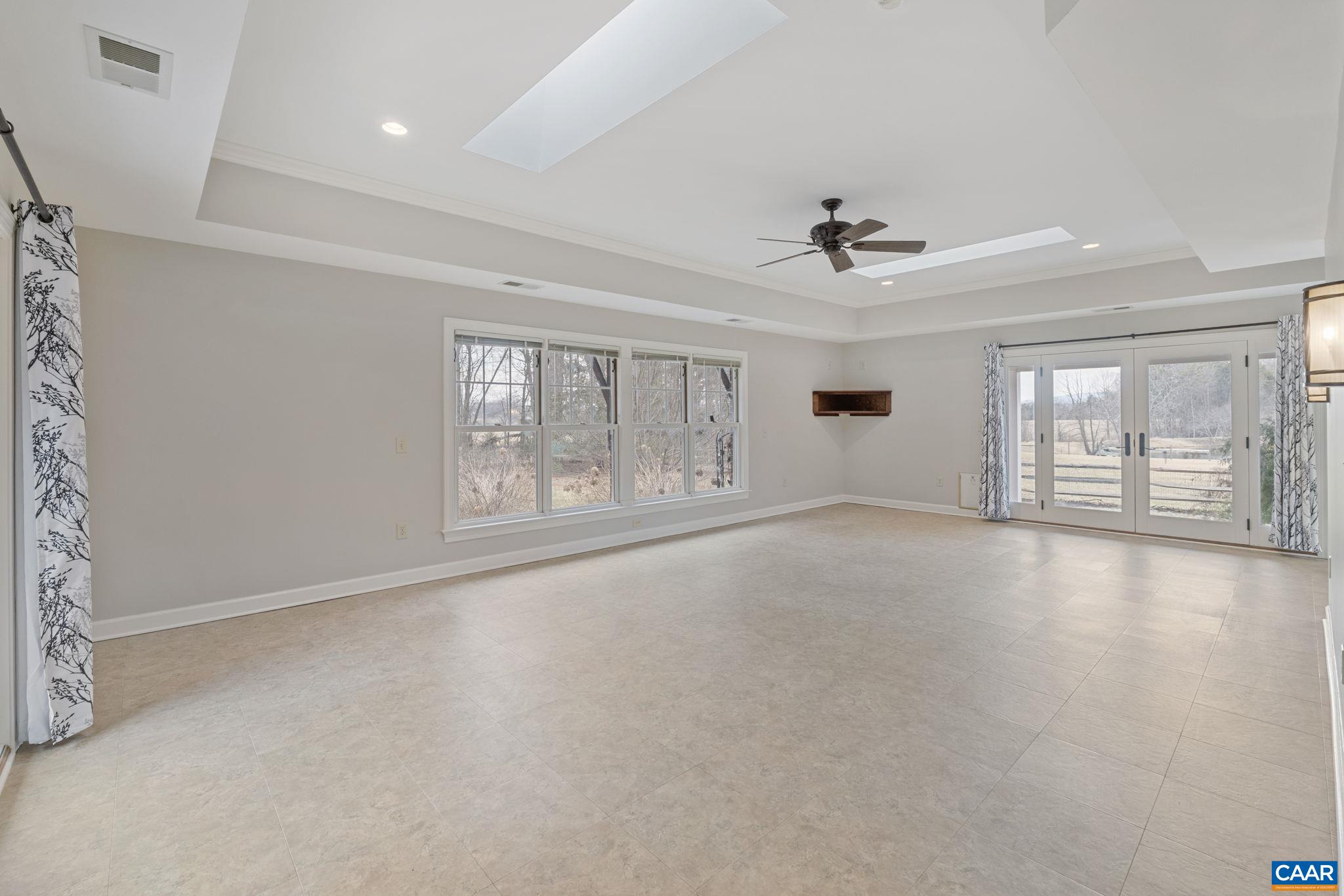 12048 LOUISA RD, GORDONSVILLE, Virginia 22942, 4 Bedrooms Bedrooms, ,4 BathroomsBathrooms,Residential,14,12048 LOUISA RD,674232 MLS # 674232