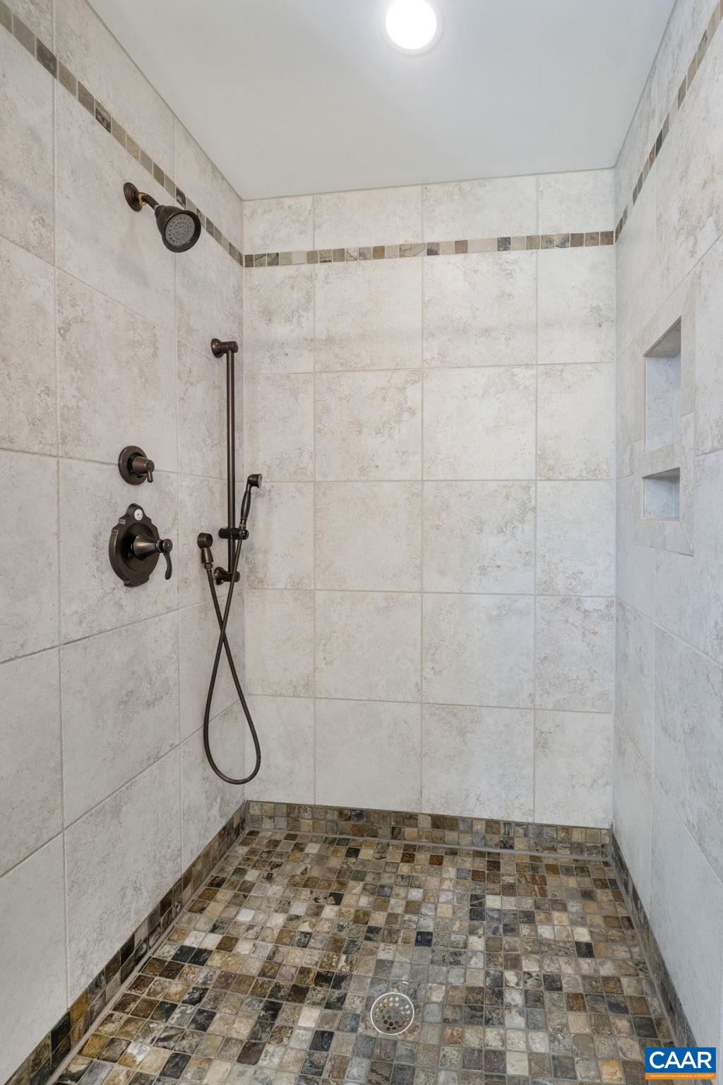 12048 LOUISA RD, GORDONSVILLE, Virginia 22942, 4 Bedrooms Bedrooms, ,4 BathroomsBathrooms,Residential,14,12048 LOUISA RD,674232 MLS # 674232