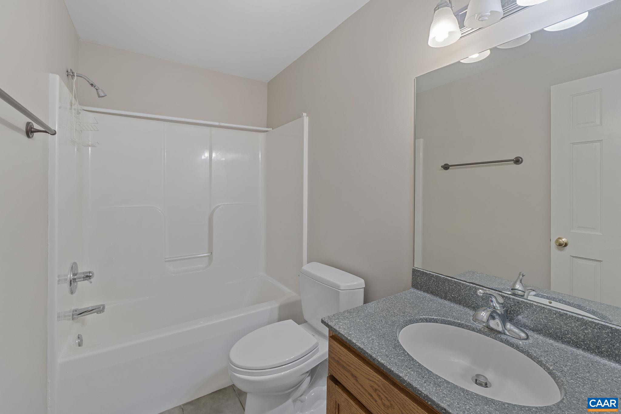 12048 LOUISA RD, GORDONSVILLE, Virginia 22942, 4 Bedrooms Bedrooms, ,4 BathroomsBathrooms,Residential,14,12048 LOUISA RD,674232 MLS # 674232