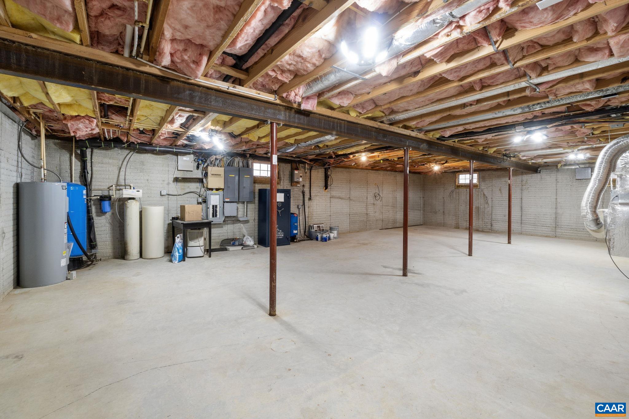 12048 LOUISA RD, GORDONSVILLE, Virginia 22942, 4 Bedrooms Bedrooms, ,4 BathroomsBathrooms,Residential,14,12048 LOUISA RD,674232 MLS # 674232