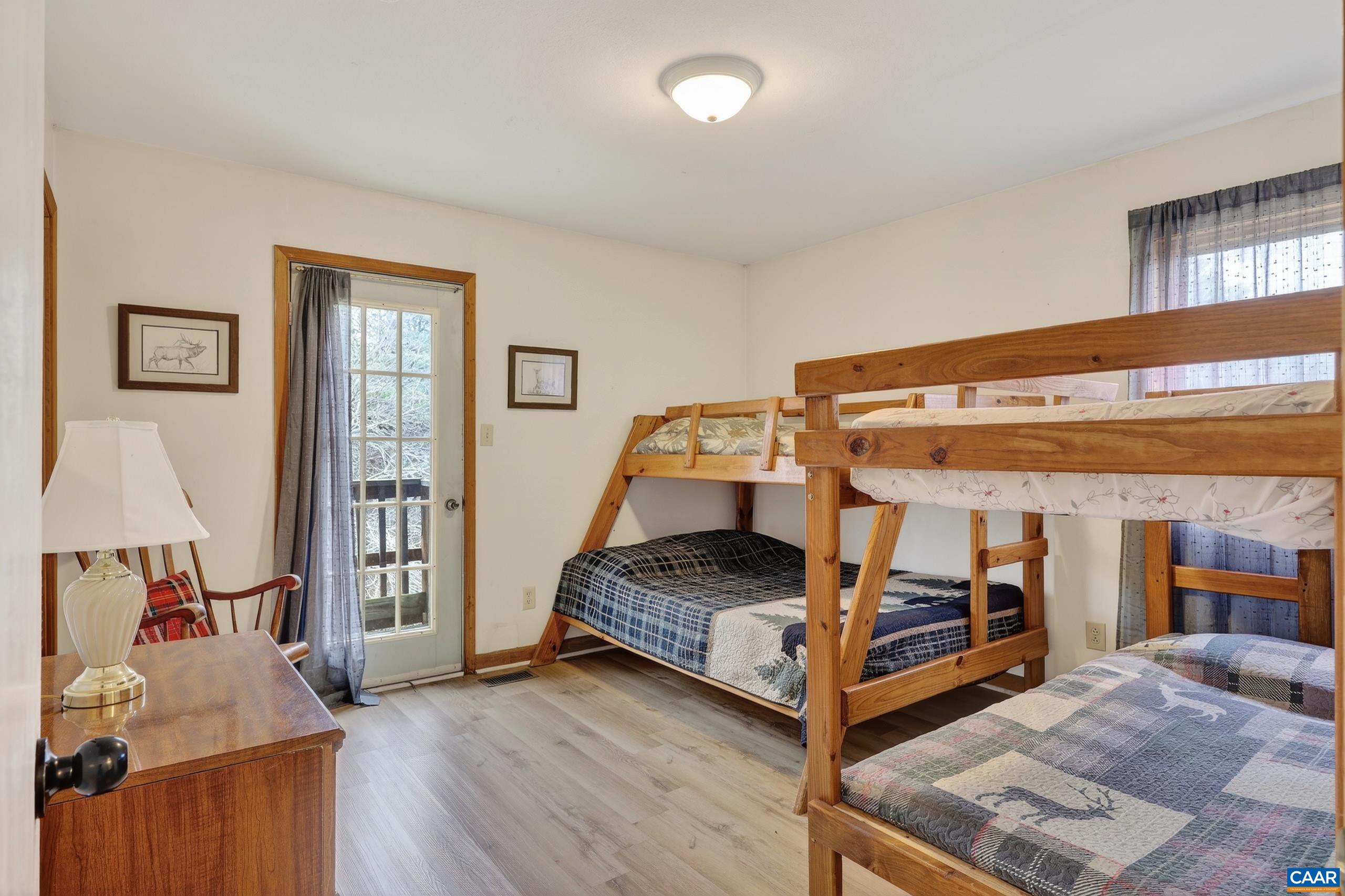 443 MEADOW VIEW LN, FORT VALLEY, Virginia 22652, 126 Bedrooms Bedrooms, ,11 BathroomsBathrooms,Residential,14,443 MEADOW VIEW LN,674290 MLS # 674290