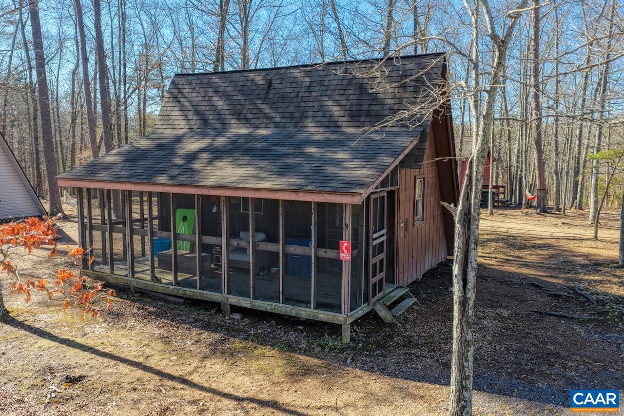 443 MEADOW VIEW LN, FORT VALLEY, Virginia 22652, 126 Bedrooms Bedrooms, ,11 BathroomsBathrooms,Residential,14,443 MEADOW VIEW LN,674290 MLS # 674290