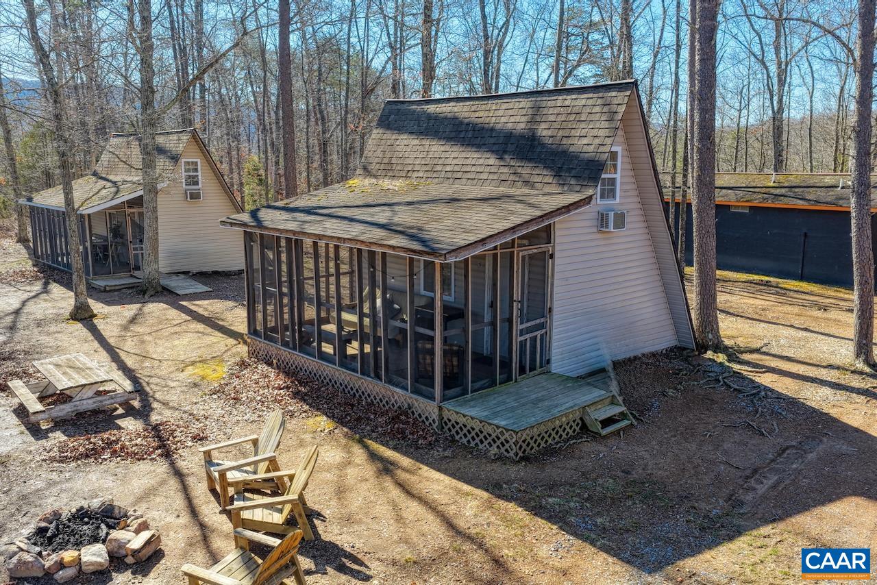 443 MEADOW VIEW LN, FORT VALLEY, Virginia 22652, 126 Bedrooms Bedrooms, ,11 BathroomsBathrooms,Residential,14,443 MEADOW VIEW LN,674290 MLS # 674290