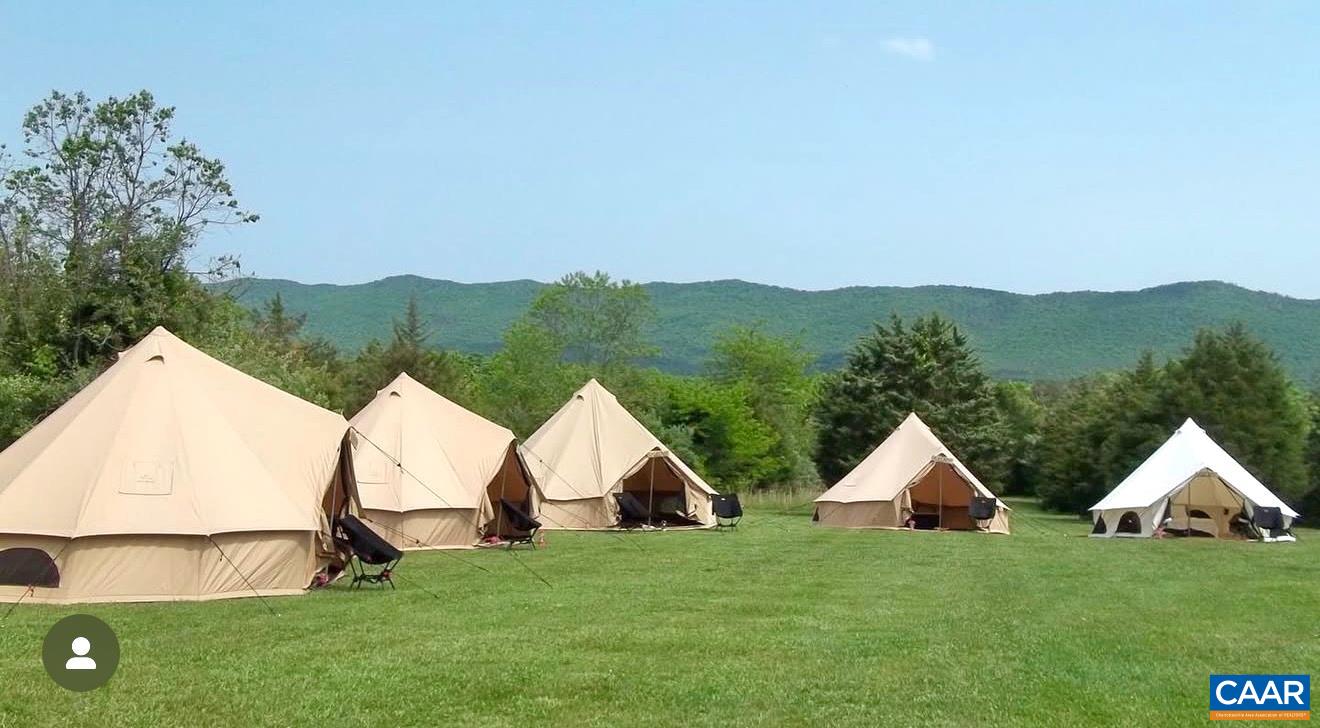 443 MEADOW VIEW LN, FORT VALLEY, Virginia 22652, 126 Bedrooms Bedrooms, ,11 BathroomsBathrooms,Residential,14,443 MEADOW VIEW LN,674290 MLS # 674290