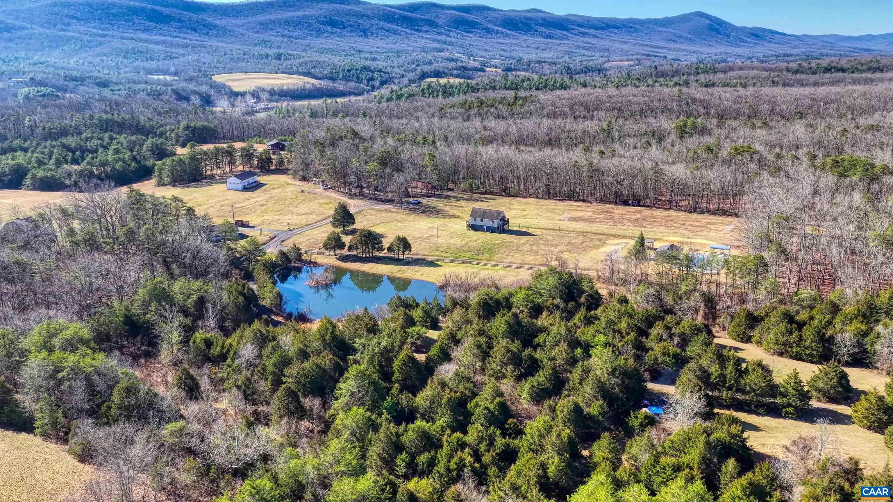 443 MEADOW VIEW LN, FORT VALLEY, Virginia 22652, 126 Bedrooms Bedrooms, ,11 BathroomsBathrooms,Residential,14,443 MEADOW VIEW LN,674290 MLS # 674290