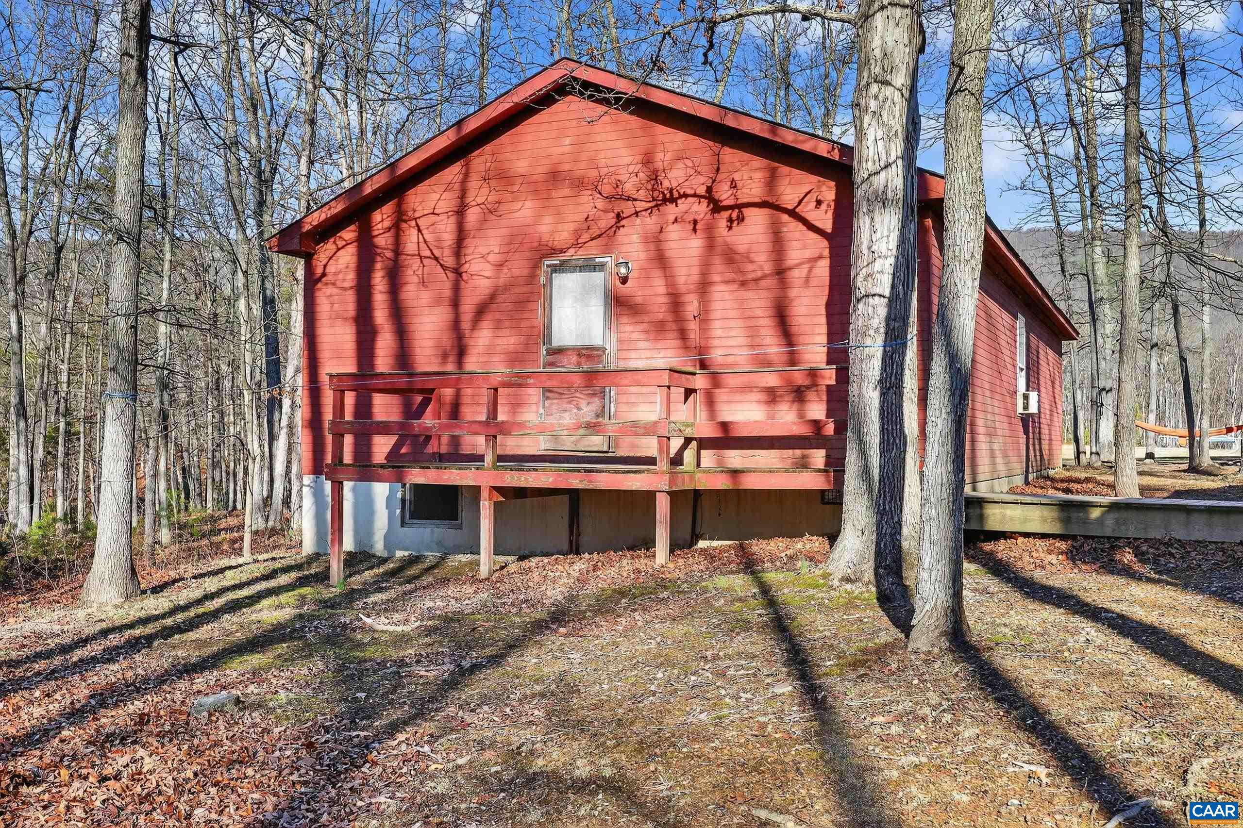 443 MEADOW VIEW LN, FORT VALLEY, Virginia 22652, 126 Bedrooms Bedrooms, ,11 BathroomsBathrooms,Residential,14,443 MEADOW VIEW LN,674290 MLS # 674290