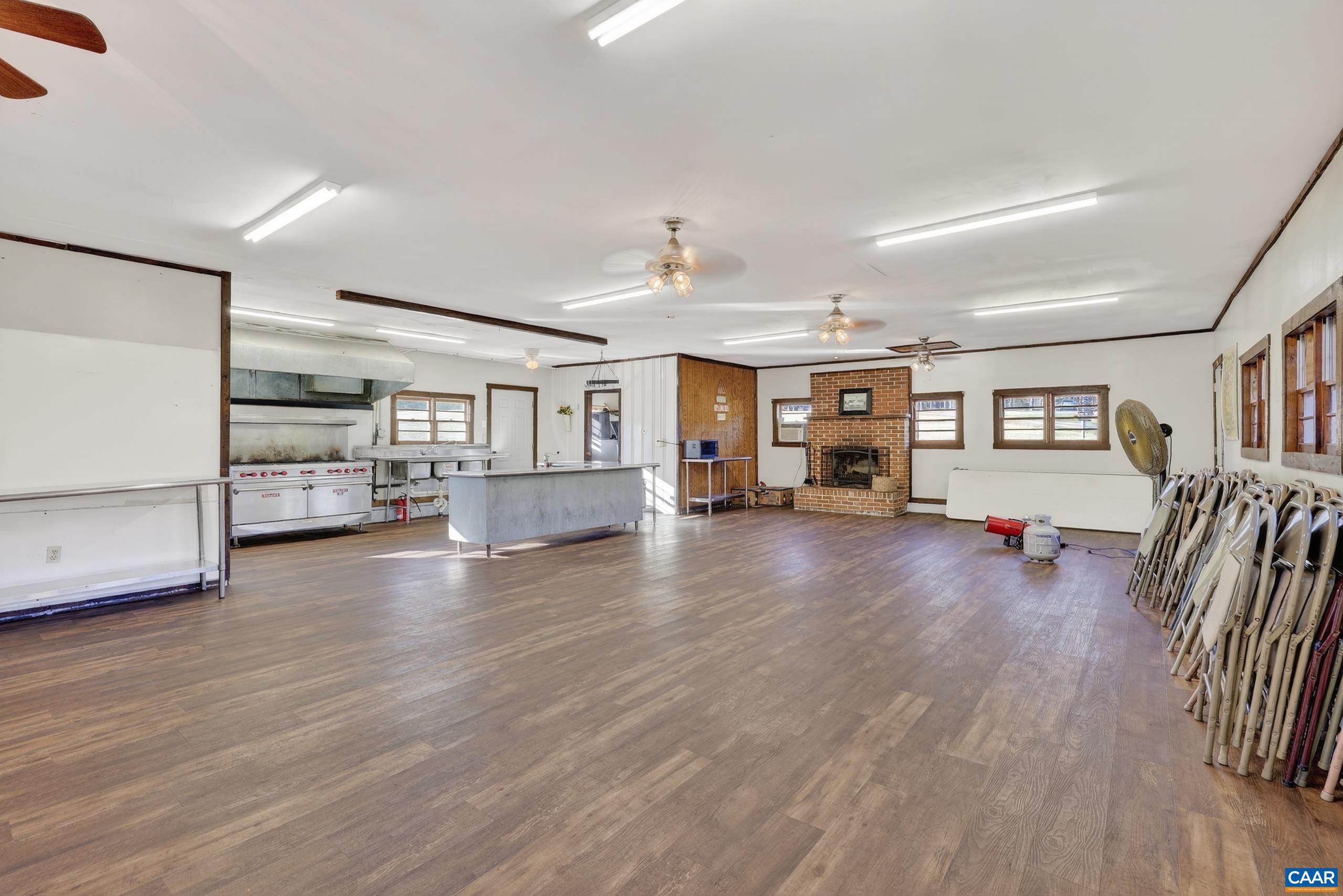 443 MEADOW VIEW LN, FORT VALLEY, Virginia 22652, 126 Bedrooms Bedrooms, ,11 BathroomsBathrooms,Residential,14,443 MEADOW VIEW LN,674290 MLS # 674290