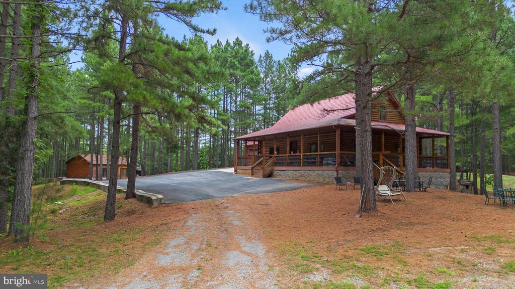 362 DELL PERKINS RD, LOUISA, Virginia 23093, 5 Bedrooms Bedrooms, ,3 BathroomsBathrooms,Residential,14,362 DELL PERKINS RD,VALA2009324 MLS # VALA2009324