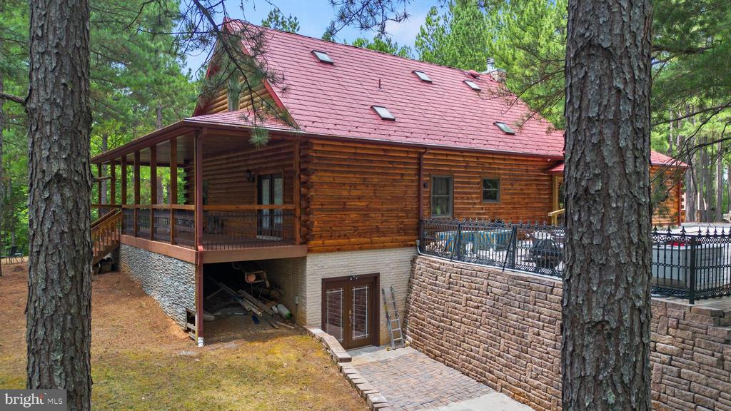 362 DELL PERKINS RD, LOUISA, Virginia 23093, 5 Bedrooms Bedrooms, ,3 BathroomsBathrooms,Residential,14,362 DELL PERKINS RD,VALA2009324 MLS # VALA2009324