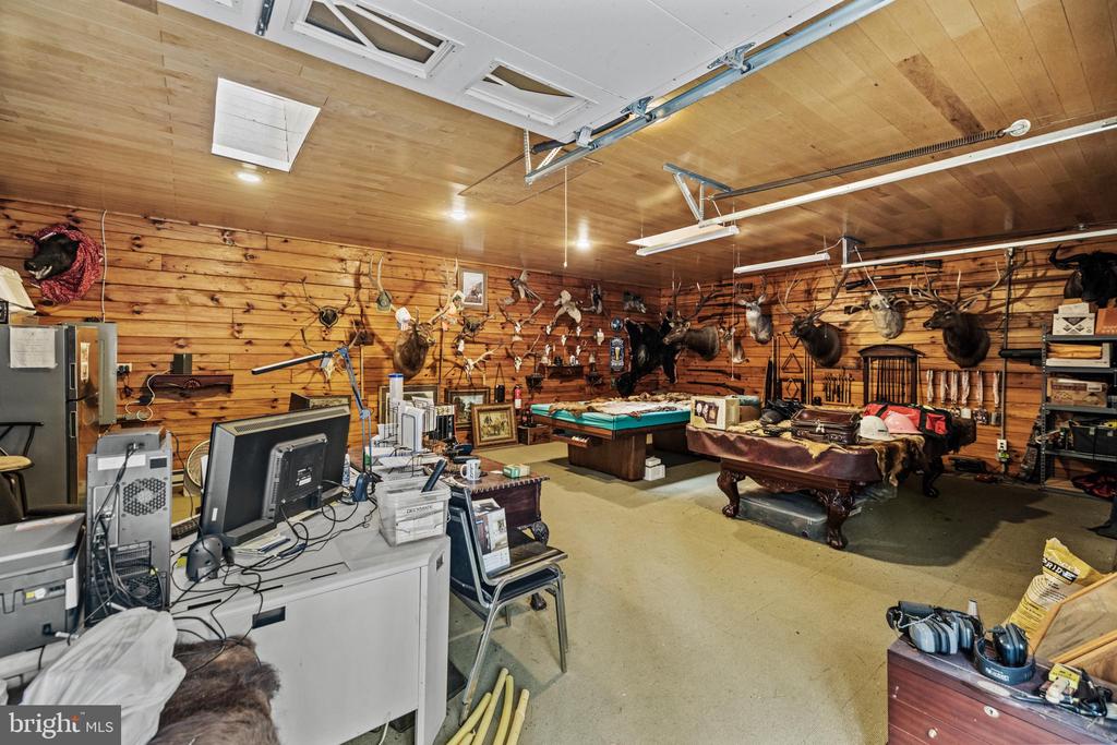 362 DELL PERKINS RD, LOUISA, Virginia 23093, 5 Bedrooms Bedrooms, ,3 BathroomsBathrooms,Residential,14,362 DELL PERKINS RD,VALA2009324 MLS # VALA2009324