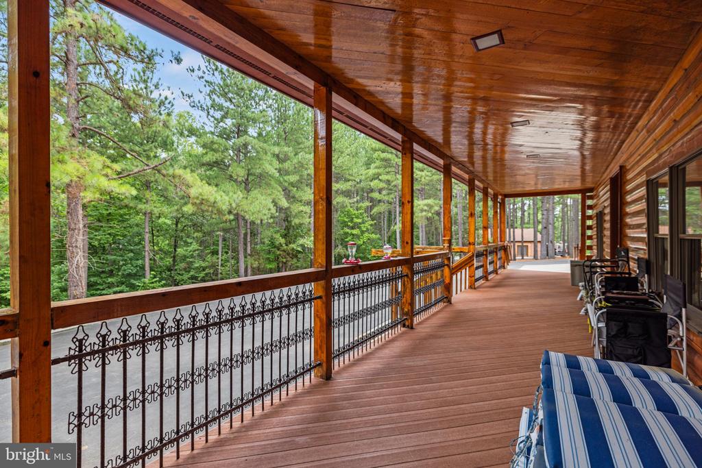 362 DELL PERKINS RD, LOUISA, Virginia 23093, 5 Bedrooms Bedrooms, ,3 BathroomsBathrooms,Residential,14,362 DELL PERKINS RD,VALA2009324 MLS # VALA2009324