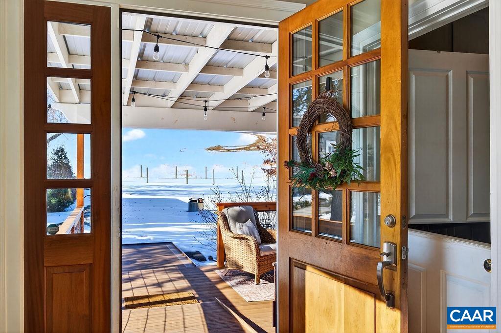 142 MT IDA LN, STAUNTON, Virginia 24401, 5 Bedrooms Bedrooms, ,3 BathroomsBathrooms,Residential,14,142 MT IDA LN,674243 MLS # 674243