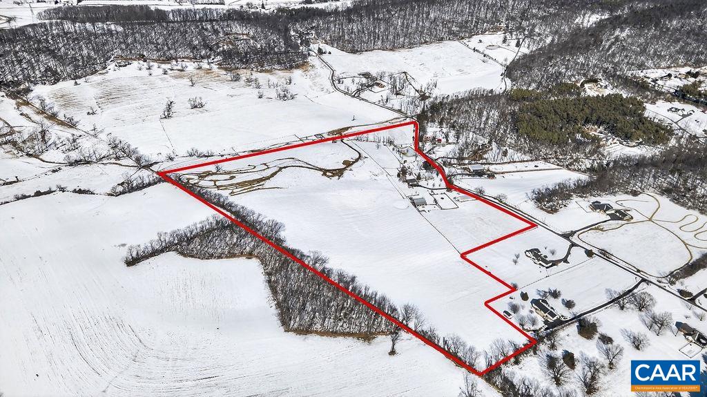 142 MT IDA LN, STAUNTON, Virginia 24401, 5 Bedrooms Bedrooms, ,3 BathroomsBathrooms,Residential,14,142 MT IDA LN,674243 MLS # 674243