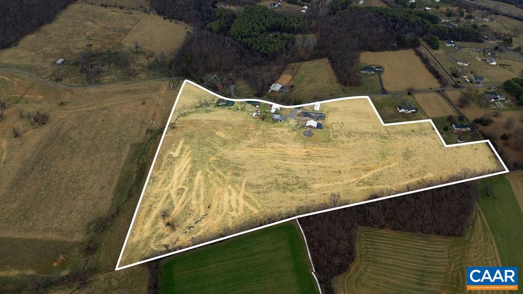 142 MT IDA LN, STAUNTON, Virginia 24401, 5 Bedrooms Bedrooms, ,3 BathroomsBathrooms,Residential,14,142 MT IDA LN,674243 MLS # 674243