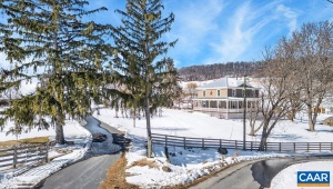 142 MT IDA LN STAUNTON Virginia 24401