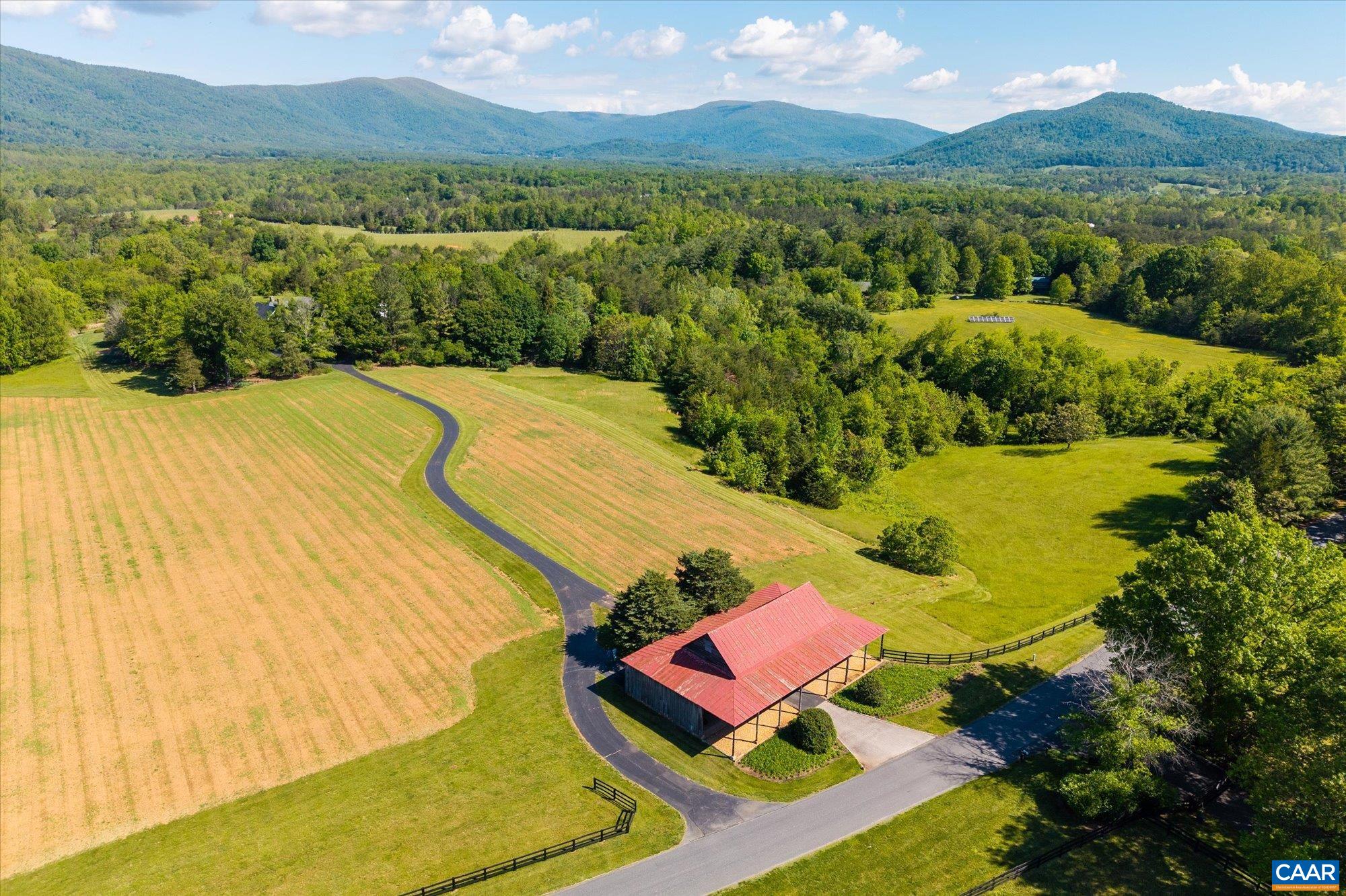 5190 SUGAR RIDGE RD, CROZET, Virginia 22932, 5 Bedrooms Bedrooms, ,4 BathroomsBathrooms,Residential,14,5190 SUGAR RIDGE RD,674329 MLS # 674329 5190 SUGAR RIDGE RD, CROZET, Virginia 22932, 5 Bedrooms Bedrooms, ,4 BathroomsBathrooms,Residential,14,5190 SUGAR RIDGE RD,674329 MLS # 674329