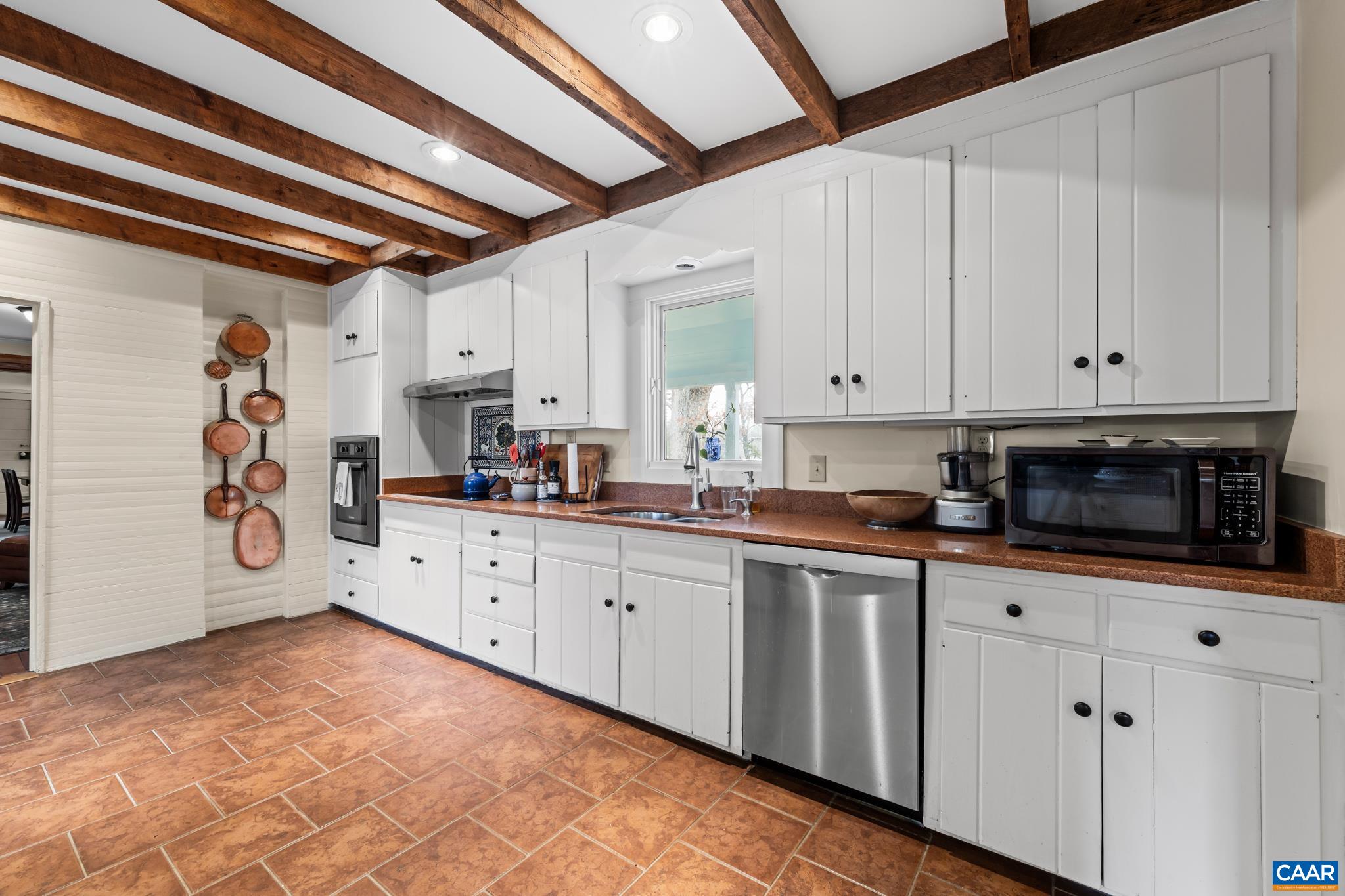 1128 BEAVERDAM RD, KESWICK, Virginia 22947, 5 Bedrooms Bedrooms, ,2 BathroomsBathrooms,Residential,14,1128 BEAVERDAM RD,674077 MLS # 674077 1128 BEAVERDAM RD, KESWICK, Virginia 22947, 5 Bedrooms Bedrooms, ,2 BathroomsBathrooms,Residential,14,1128 BEAVERDAM RD,674077 MLS # 674077