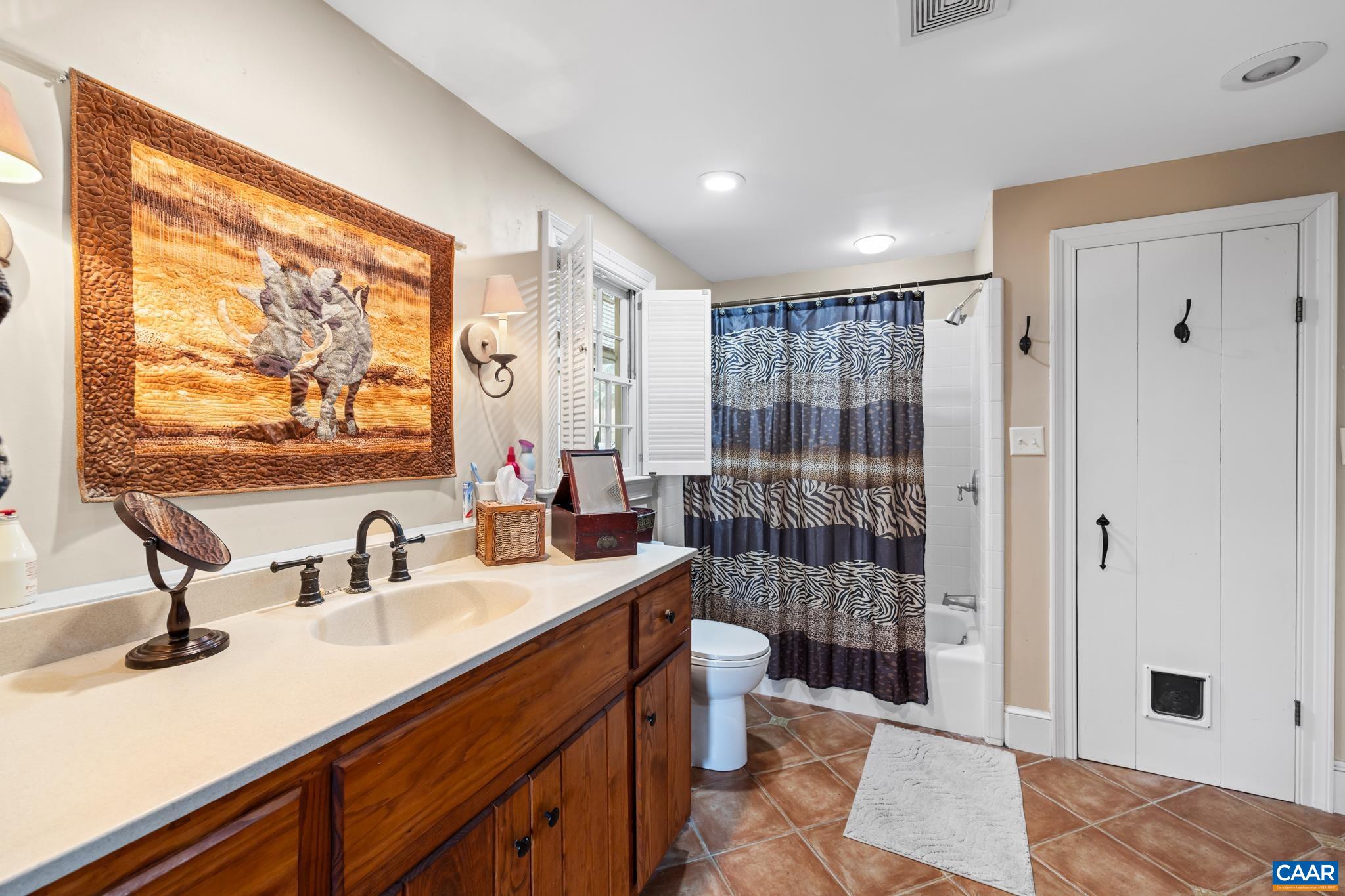 1128 BEAVERDAM RD, KESWICK, Virginia 22947, 5 Bedrooms Bedrooms, ,2 BathroomsBathrooms,Residential,14,1128 BEAVERDAM RD,674077 MLS # 674077 1128 BEAVERDAM RD, KESWICK, Virginia 22947, 5 Bedrooms Bedrooms, ,2 BathroomsBathrooms,Residential,14,1128 BEAVERDAM RD,674077 MLS # 674077