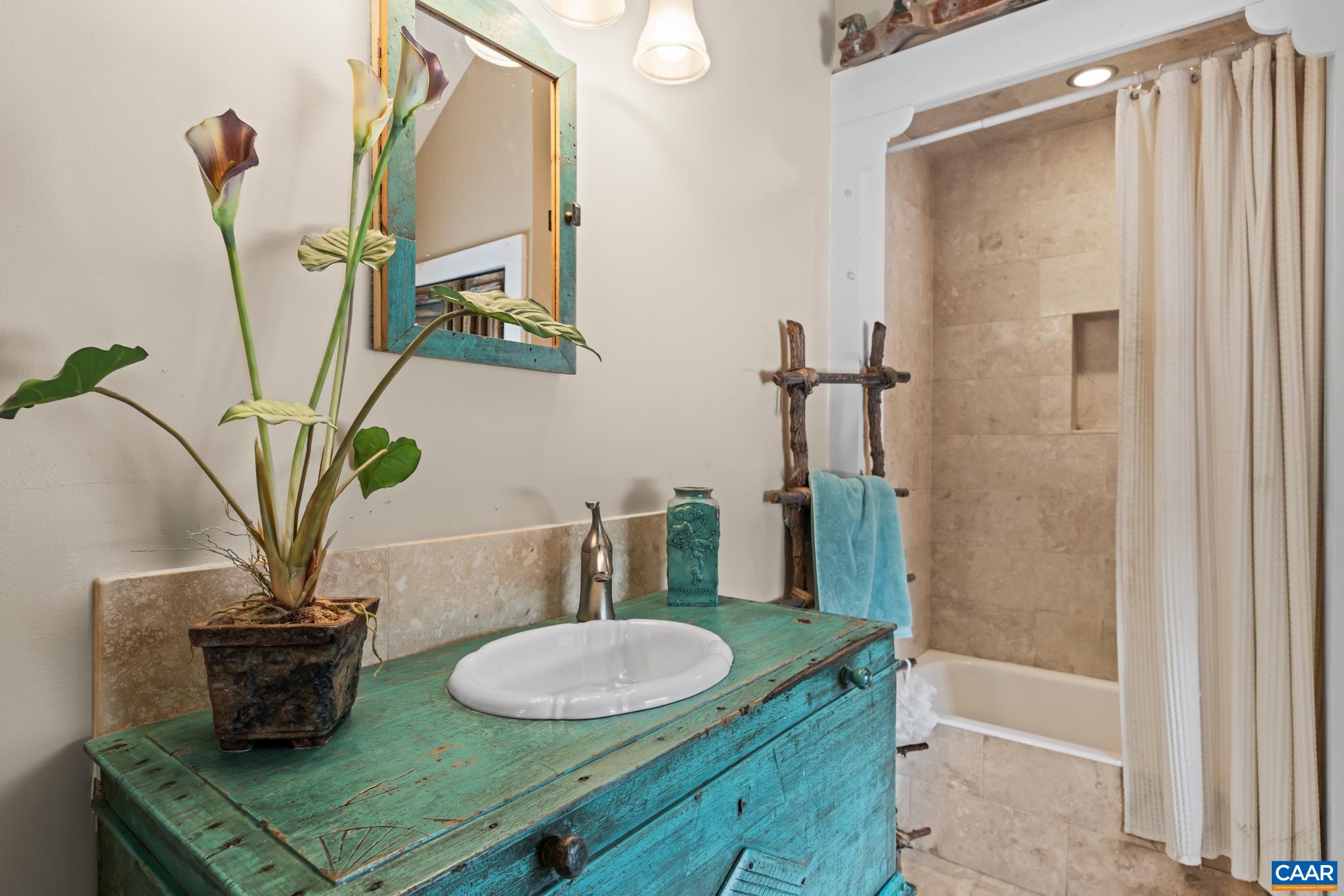 1128 BEAVERDAM RD, KESWICK, Virginia 22947, 5 Bedrooms Bedrooms, ,2 BathroomsBathrooms,Residential,14,1128 BEAVERDAM RD,674077 MLS # 674077 1128 BEAVERDAM RD, KESWICK, Virginia 22947, 5 Bedrooms Bedrooms, ,2 BathroomsBathrooms,Residential,14,1128 BEAVERDAM RD,674077 MLS # 674077