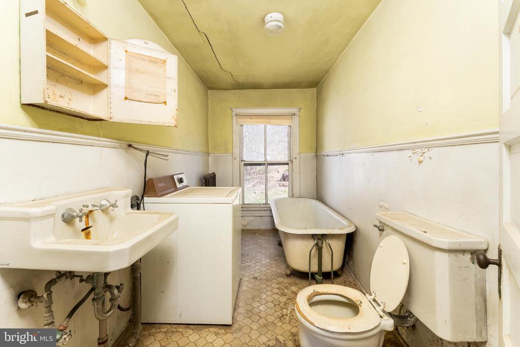 31 ORCHARD RD, LOVINGSTON, Virginia 22949, ,Land,14,31 ORCHARD RD,VANL2000646 MLS # VANL2000646