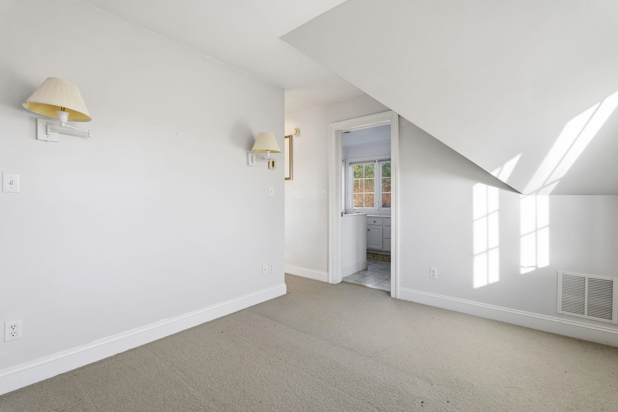 436 CHIMNEY ROCK RD, EARLYSVILLE, Virginia 22936, 4 Bedrooms Bedrooms, ,3 BathroomsBathrooms,Residential,14,436 CHIMNEY ROCK RD,674550 MLS # 674550