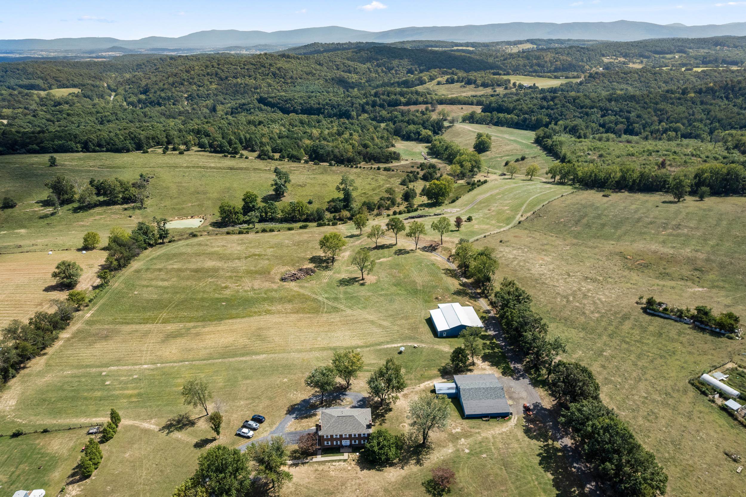 1370 MIDDLEBROOK RD, STAUNTON, Virginia 24401, ,Farm,14,1370 MIDDLEBROOK RD,674611 MLS # 674611 1370 MIDDLEBROOK RD, STAUNTON, Virginia 24401, ,Farm,14,1370 MIDDLEBROOK RD,674611 MLS # 674611