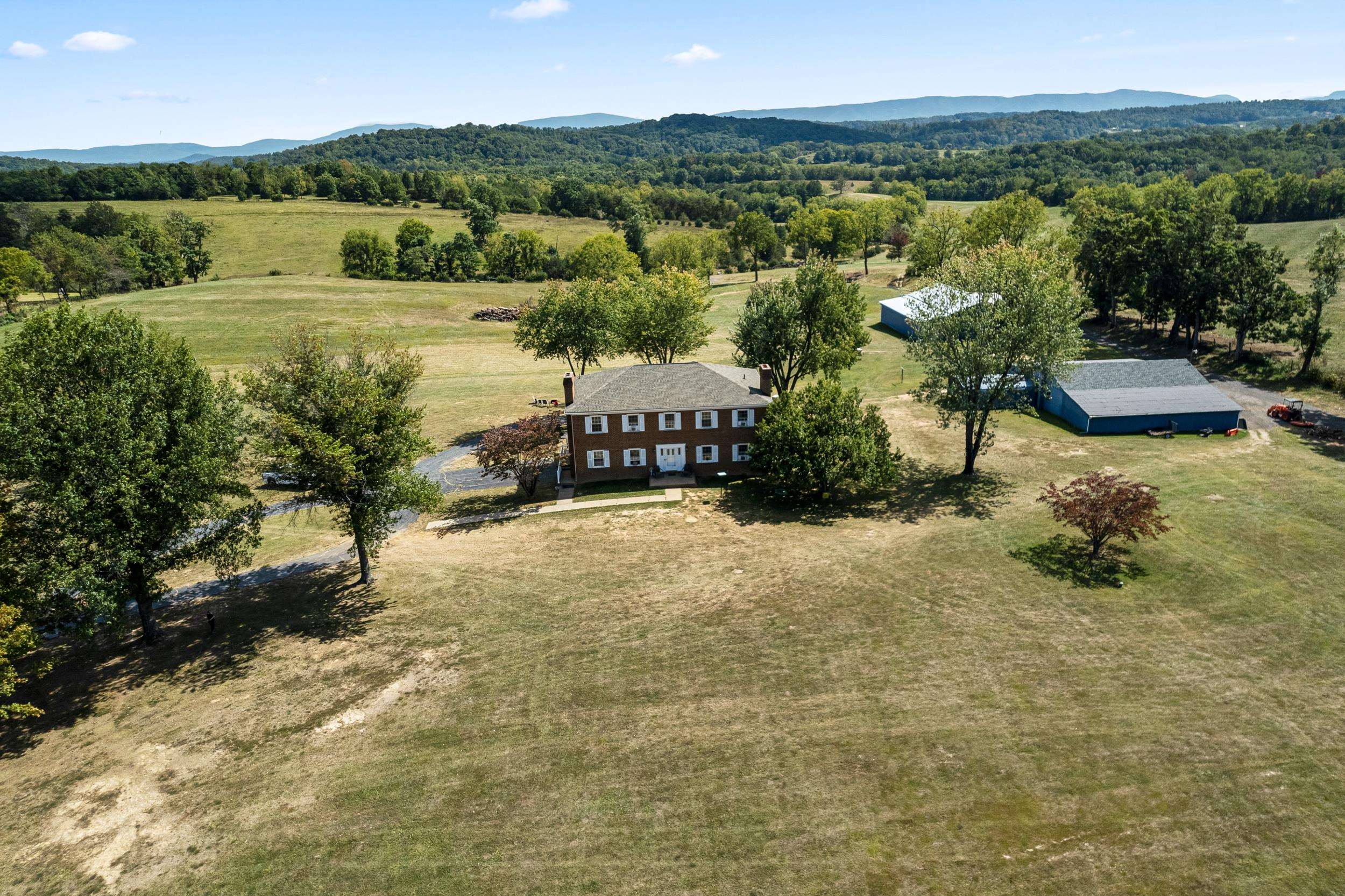1370 MIDDLEBROOK RD, STAUNTON, Virginia 24401, ,Farm,14,1370 MIDDLEBROOK RD,674611 MLS # 674611 1370 MIDDLEBROOK RD, STAUNTON, Virginia 24401, ,Farm,14,1370 MIDDLEBROOK RD,674611 MLS # 674611