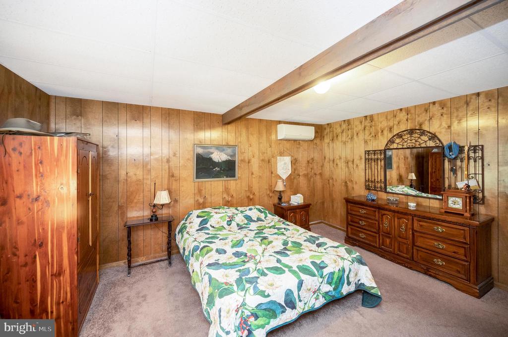 31934 INDIANTOWN RD, LOCUST GROVE, Virginia 22508, 3 Bedrooms Bedrooms, ,2 BathroomsBathrooms,Residential,14,31934 INDIANTOWN RD,VAOR2013506 MLS # VAOR2013506