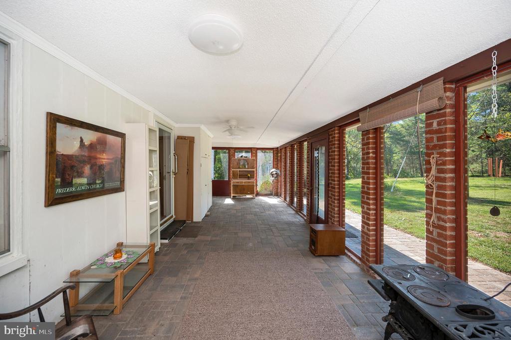 31934 INDIANTOWN RD, LOCUST GROVE, Virginia 22508, 3 Bedrooms Bedrooms, ,2 BathroomsBathrooms,Residential,14,31934 INDIANTOWN RD,VAOR2013506 MLS # VAOR2013506