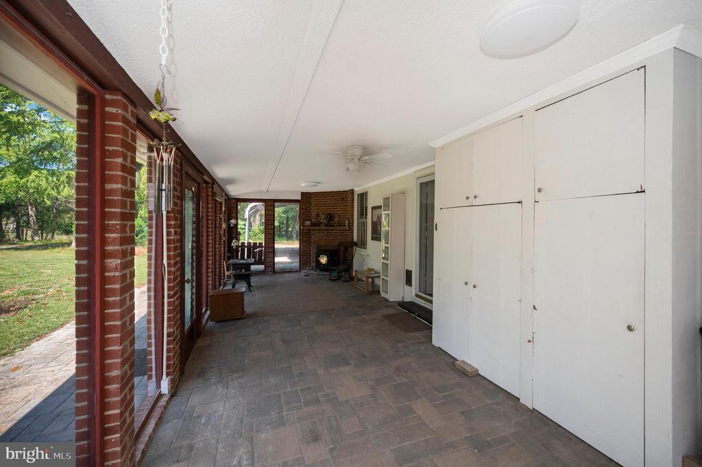 31934 INDIANTOWN RD, LOCUST GROVE, Virginia 22508, 3 Bedrooms Bedrooms, ,2 BathroomsBathrooms,Residential,14,31934 INDIANTOWN RD,VAOR2013506 MLS # VAOR2013506