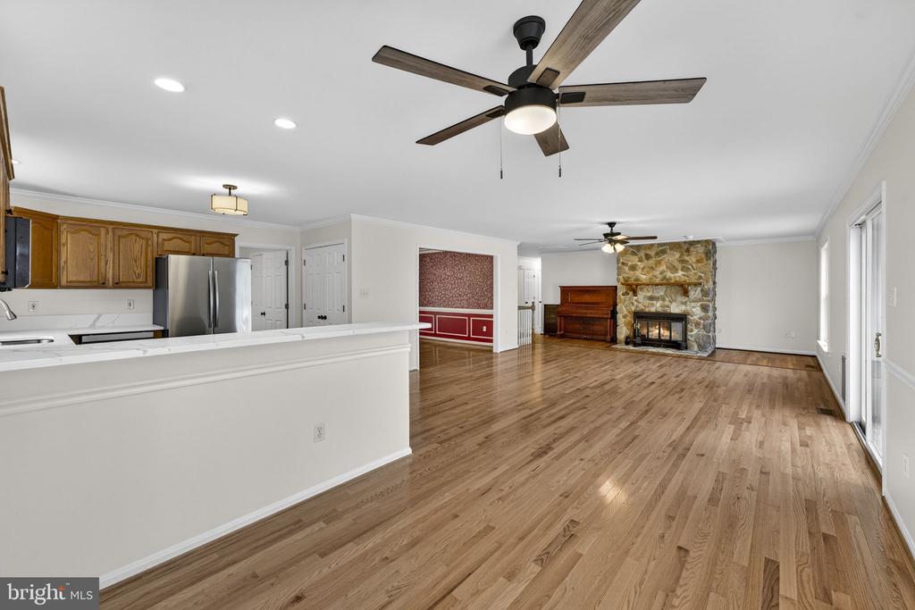 584 S POES RD, AMISSVILLE, Virginia 20106, 3 Bedrooms Bedrooms, ,2 BathroomsBathrooms,Residential,14,584 S POES RD,VARP2002534 MLS # VARP2002534