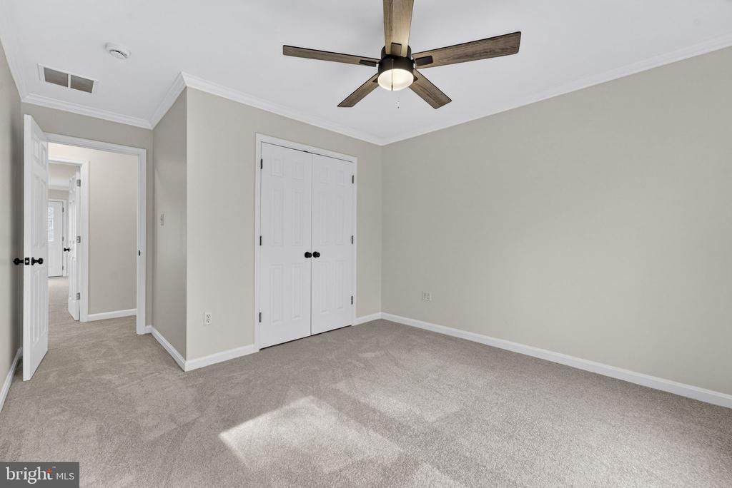 584 S POES RD, AMISSVILLE, Virginia 20106, 3 Bedrooms Bedrooms, ,2 BathroomsBathrooms,Residential,14,584 S POES RD,VARP2002534 MLS # VARP2002534