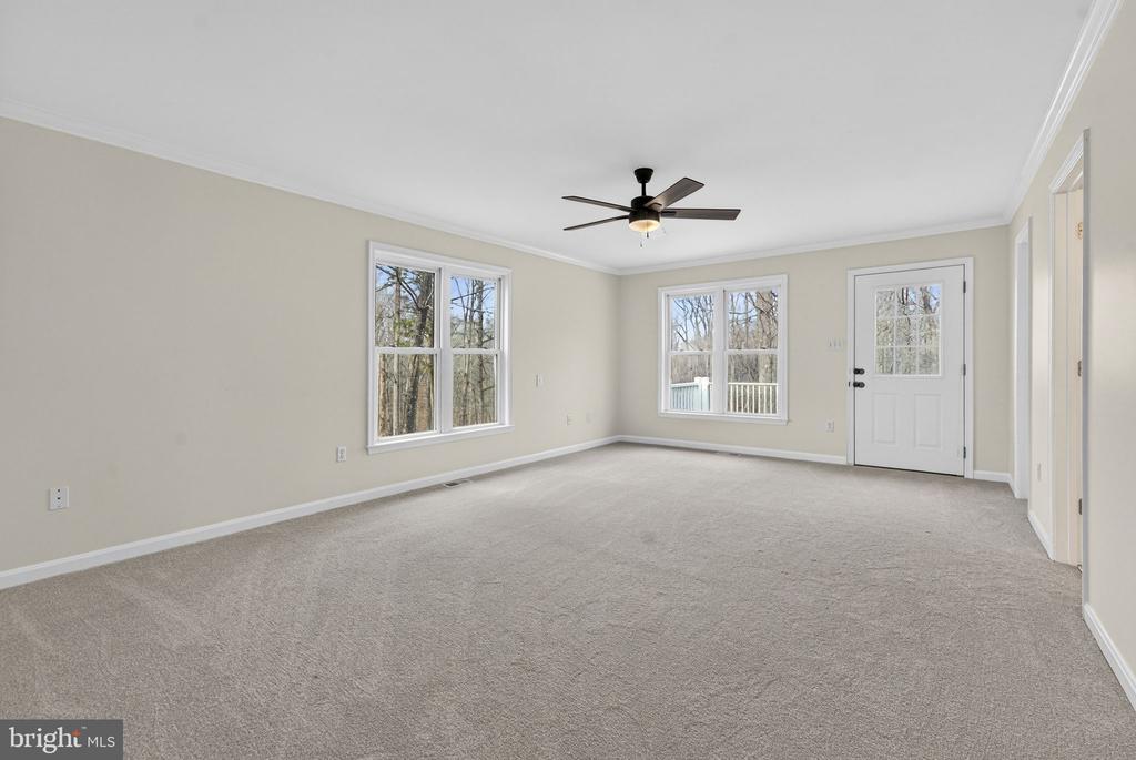 584 S POES RD, AMISSVILLE, Virginia 20106, 3 Bedrooms Bedrooms, ,2 BathroomsBathrooms,Residential,14,584 S POES RD,VARP2002534 MLS # VARP2002534