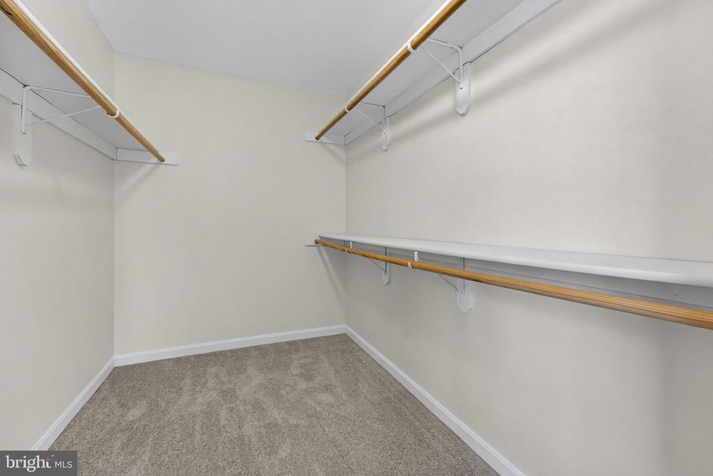 584 S POES RD, AMISSVILLE, Virginia 20106, 3 Bedrooms Bedrooms, ,2 BathroomsBathrooms,Residential,14,584 S POES RD,VARP2002534 MLS # VARP2002534