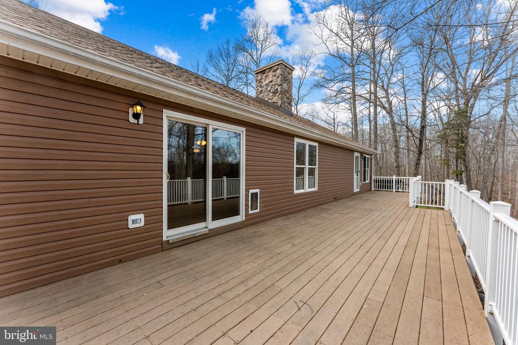 584 S POES RD, AMISSVILLE, Virginia 20106, 3 Bedrooms Bedrooms, ,2 BathroomsBathrooms,Residential,14,584 S POES RD,VARP2002534 MLS # VARP2002534