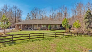 4337 RIDDLES BRIDGE RD, GOOCHLAND, Virginia 23063, 4 Bedrooms Bedrooms, ,2 BathroomsBathrooms,Residential,14,4337 RIDDLES BRIDGE RD,674706 MLS # 674706