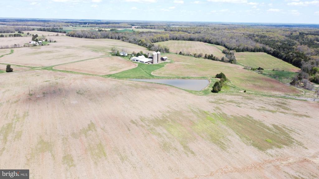 11312 TIMBUKTU LN, MIDLAND, Virginia, 5 Bedrooms Bedrooms, ,2 BathroomsBathrooms,Residential,14,11312 TIMBUKTU LN,VAFQ2021026 MLS # VAFQ2021026